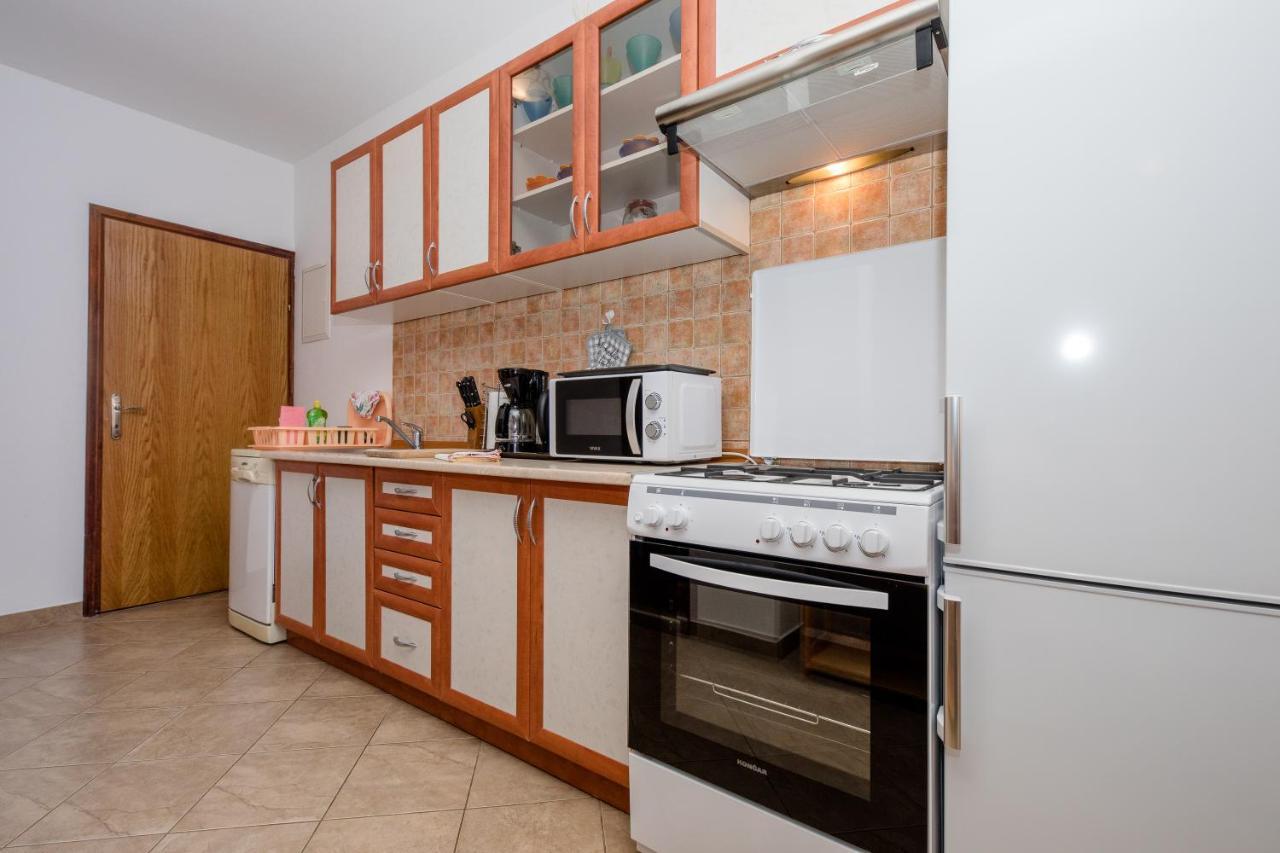 Apartments Scerbe 3103 Mundanije Ngoại thất bức ảnh